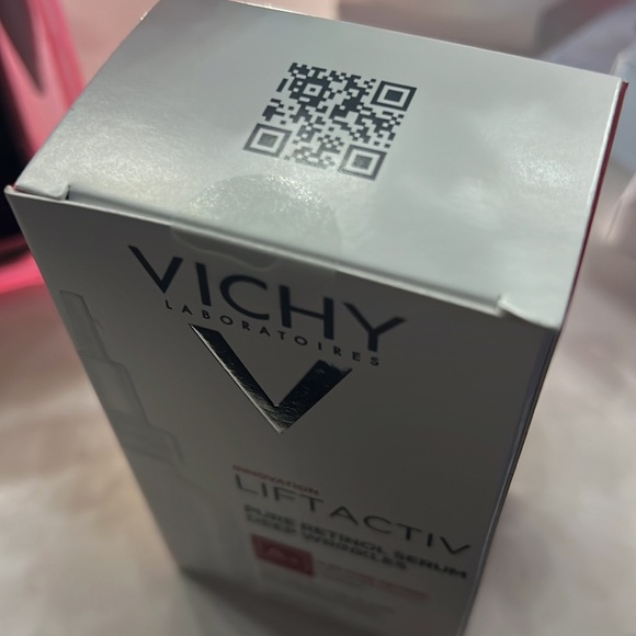 Brand new Vichy Lift Activ - Picture 2 of 7